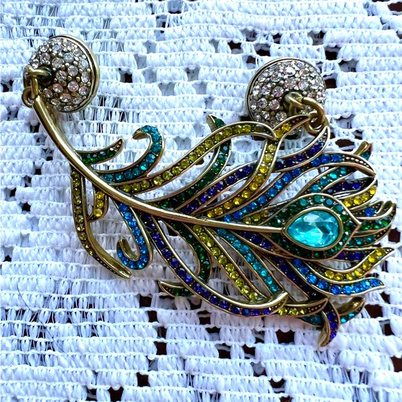 Heidi Daus 🆕 “Pretty As A Peacock” 🦚 feather magnetic pendant enhancer - Picture 3 of 13